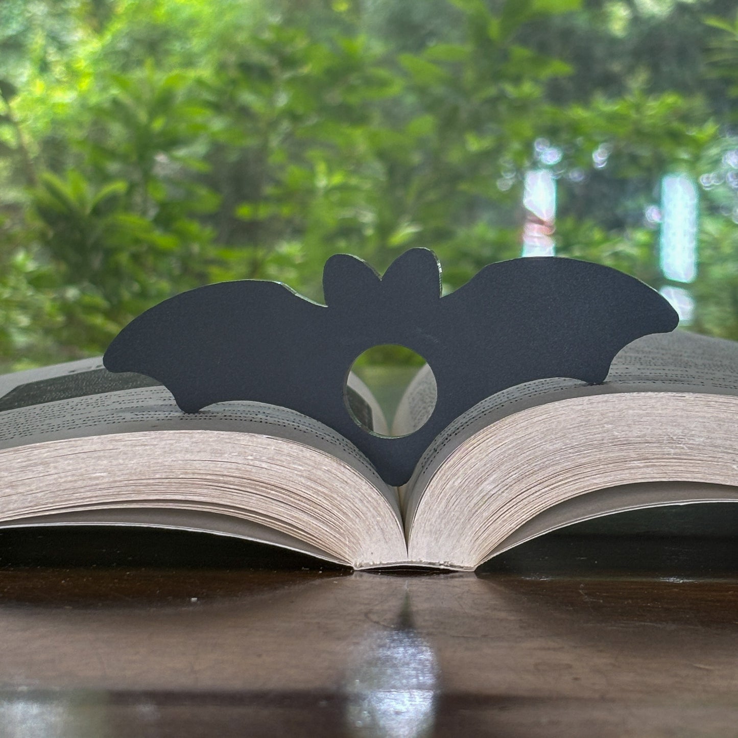 Halloween bat page keeper