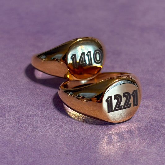 Heated Rivalry room number rings